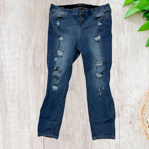 torrid Denim - Torrid Womens Bombshell‎ Skinny Premium Stretch Jeans Size 18S  SHORT Distressed